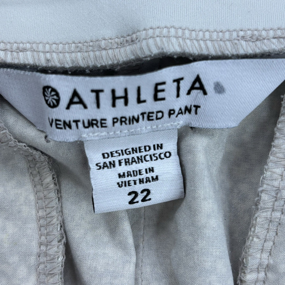 Athleta Pants Womens Plus Size 22 Ivory Venture Printed Cargo Pockets Athleisure - Picture 11 of 16